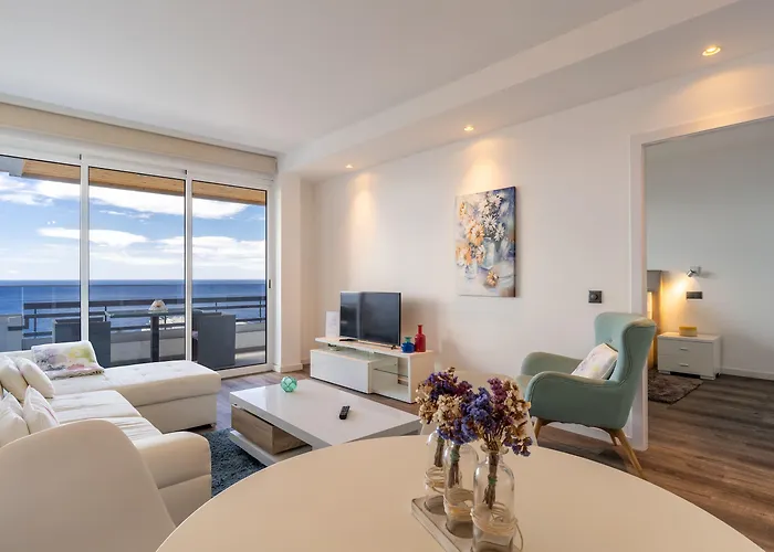 Monumental Funchal (Madeira)