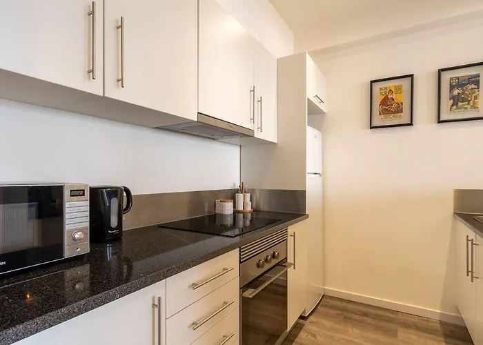 Apartment Monumental