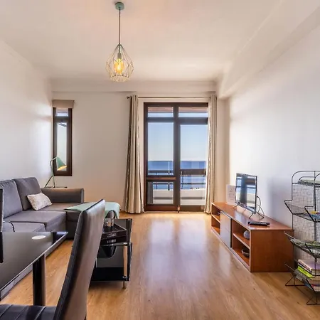 Apartment Monumental *