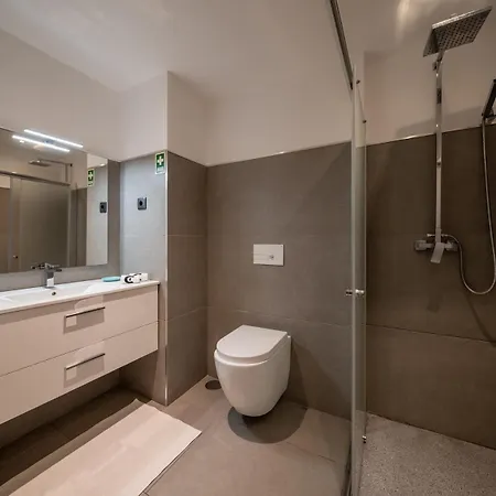 Aparthotel Monumental - Multi Listing