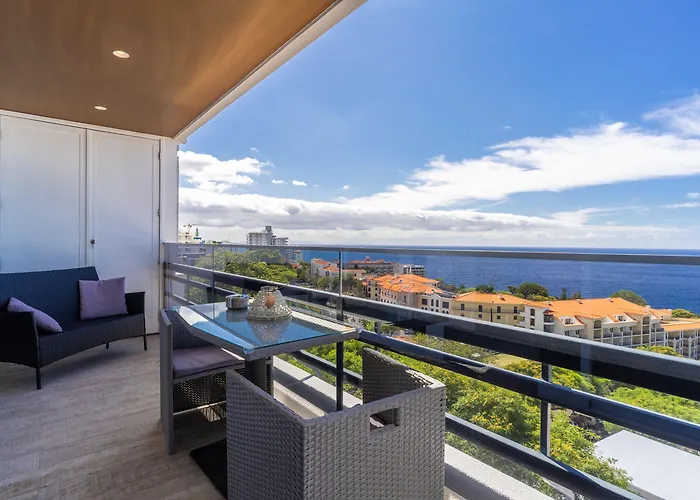 Monumental * Funchal